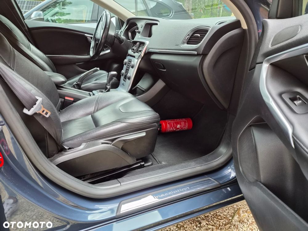 Volvo V40 D2 Drive-E Inscription - 3