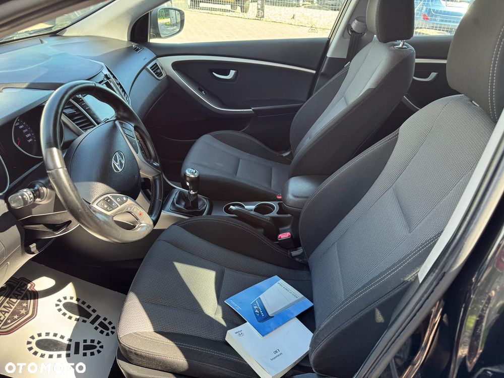 Hyundai i30 - 22