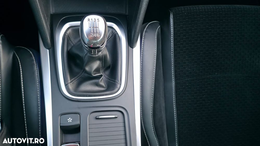 Renault Megane ENERGY dCi 130 INTENS - 28