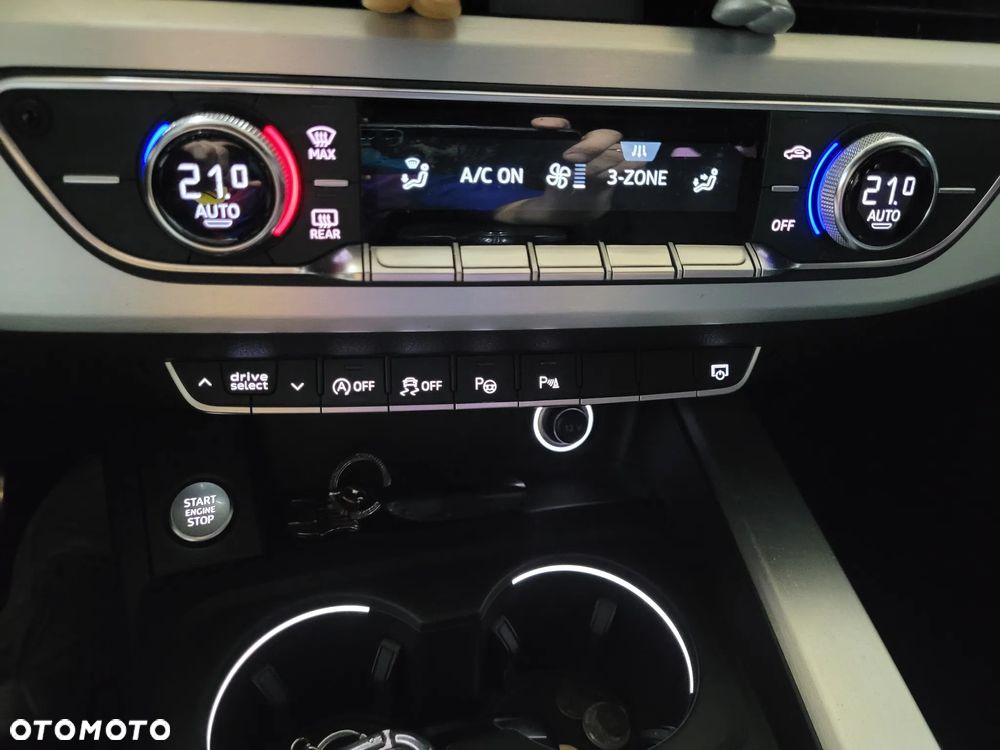 Audi A4 Avant 2.0 TDI ultra - 28