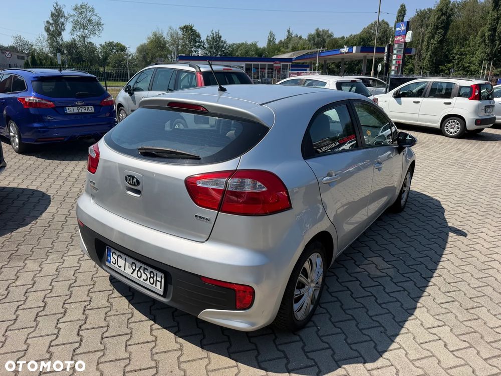Kia Rio 1.1 CRDI Attract - 5