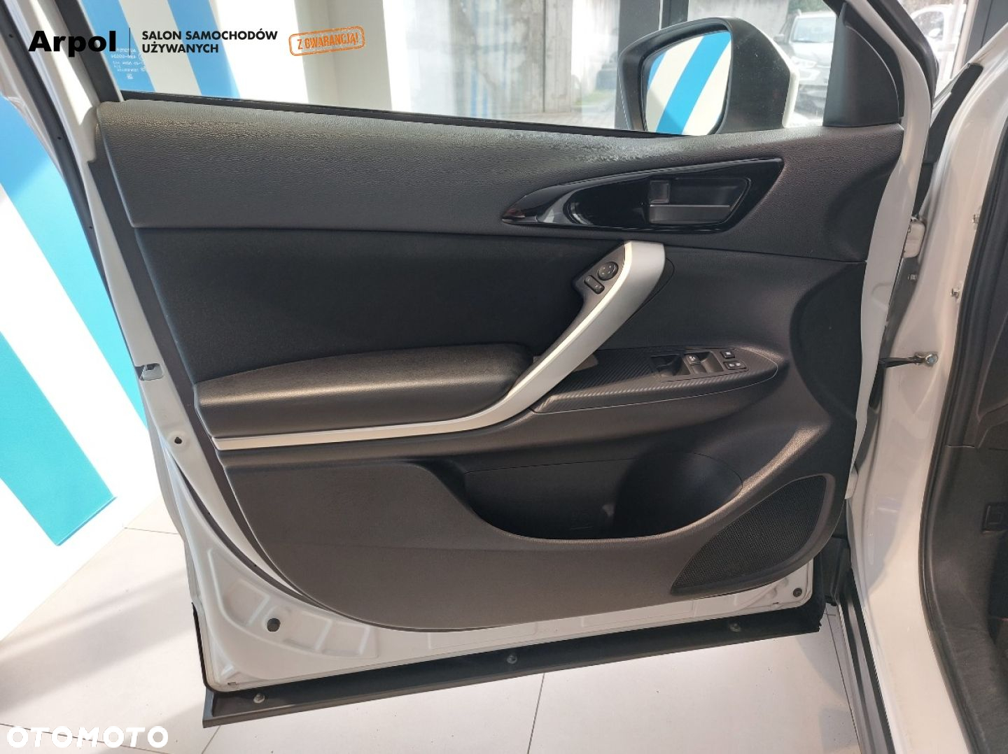 Mitsubishi Eclipse Cross 1.5 T Invite Plus - 6