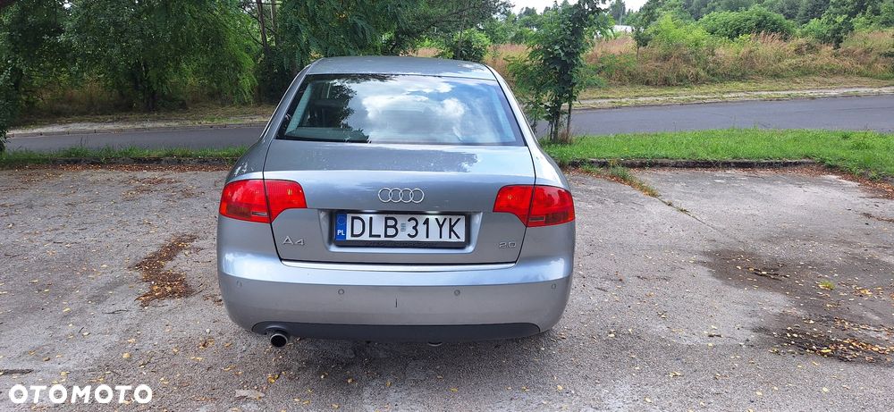 Audi A4 Limousine - 2