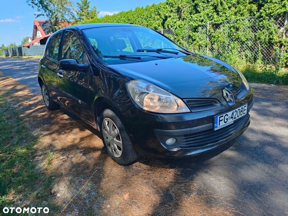Renault Clio - 6