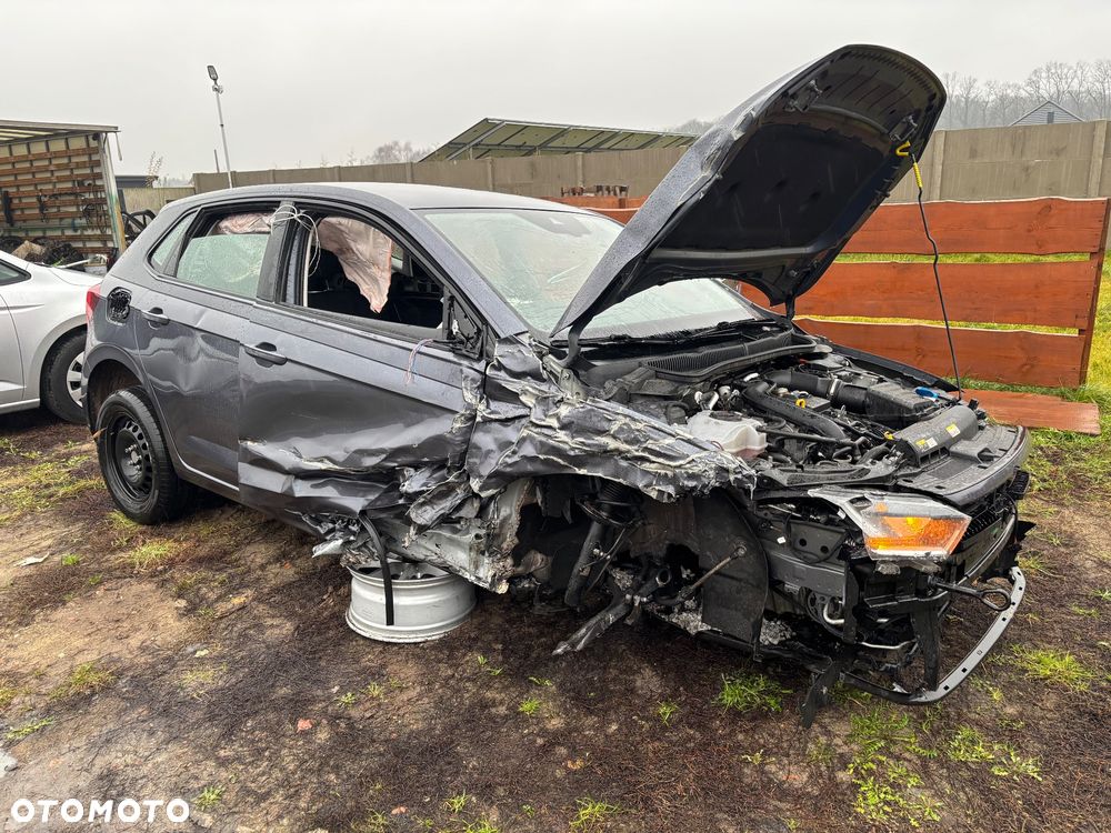 Volkswagen Polo 1.0 TSI Life DSG - 5