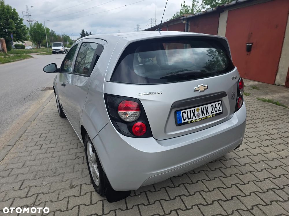 Chevrolet Aveo 1.2 LS - 14