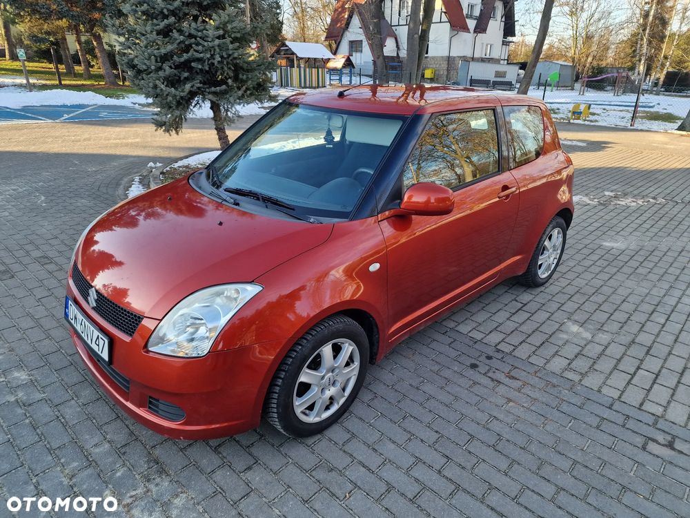 Suzuki Swift 1.3 Club - 2