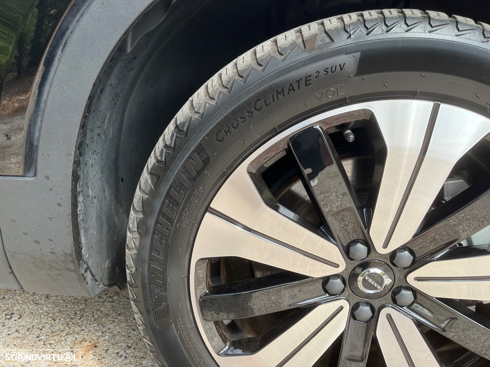 Volvo XC 40 Recharge 69 kWh Single Motor Core - 19