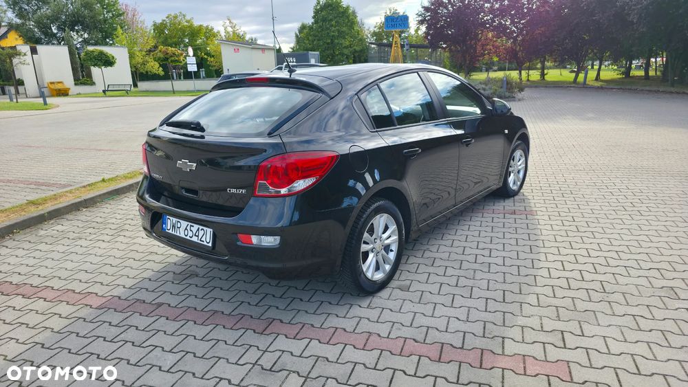 Chevrolet Cruze 1.8 LT - 5