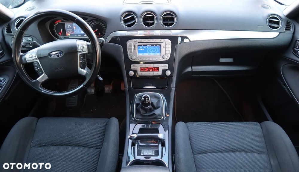 Ford Galaxy 2.0 TDCi Titanium - 12