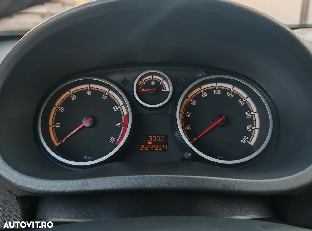 Opel Corsa - 7