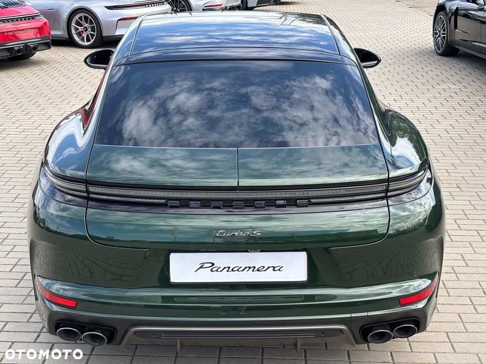 Porsche Panamera Turbo S E-Hybrid PHEV - 8