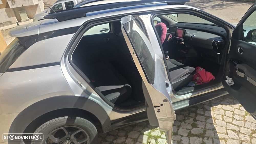 Citroën C4 Cactus PureTech 82 Feel Edition - 4