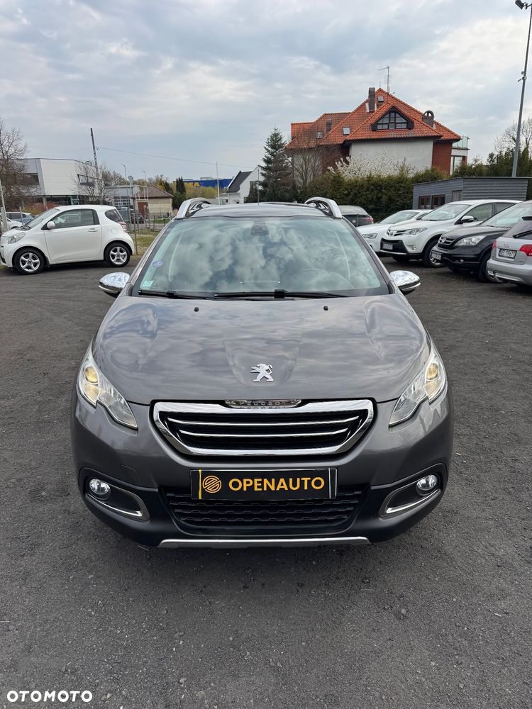 Peugeot 2008 1.2 Pure Tech GPF Signature S&S EAT6 - 3