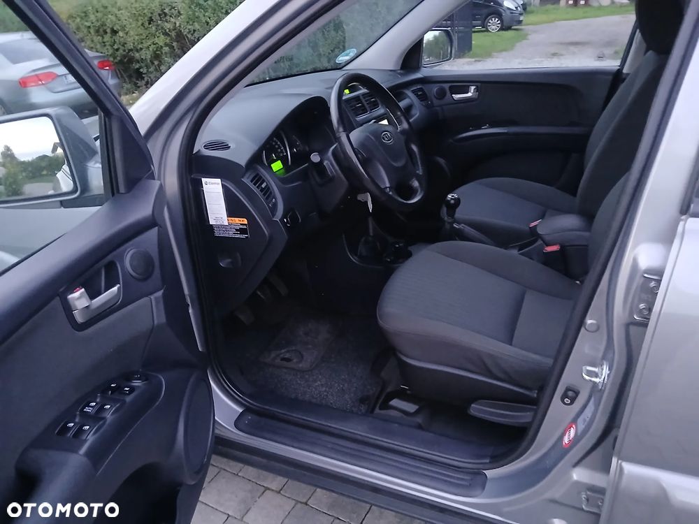 Kia Sportage 2.0 EX - 13