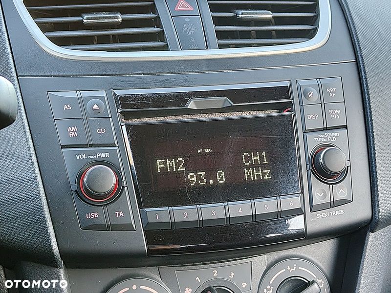 Suzuki Swift 1.2 Premium - 18