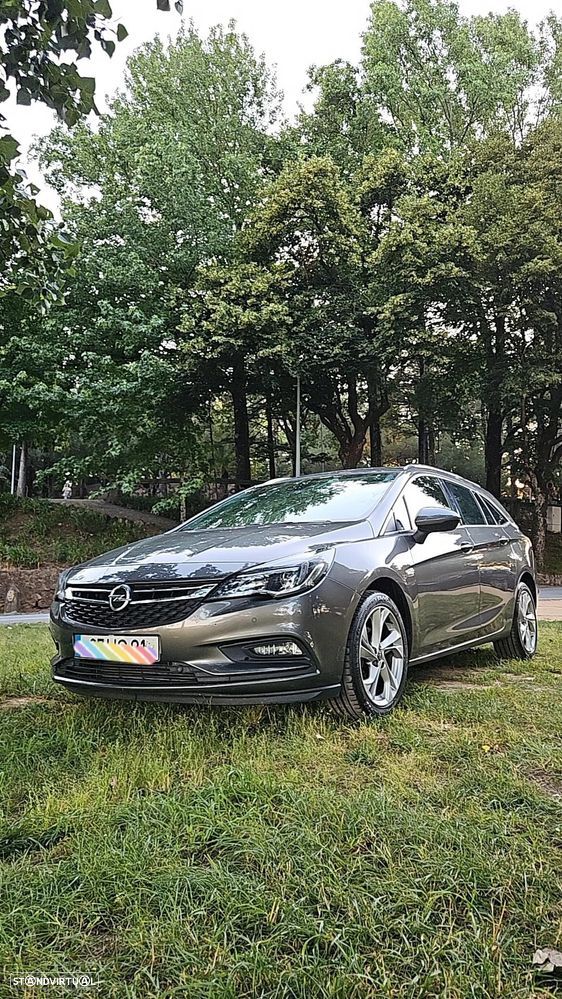 Opel Astra Sports Tourer 1.6 CDTI Dynamic Sport - 1