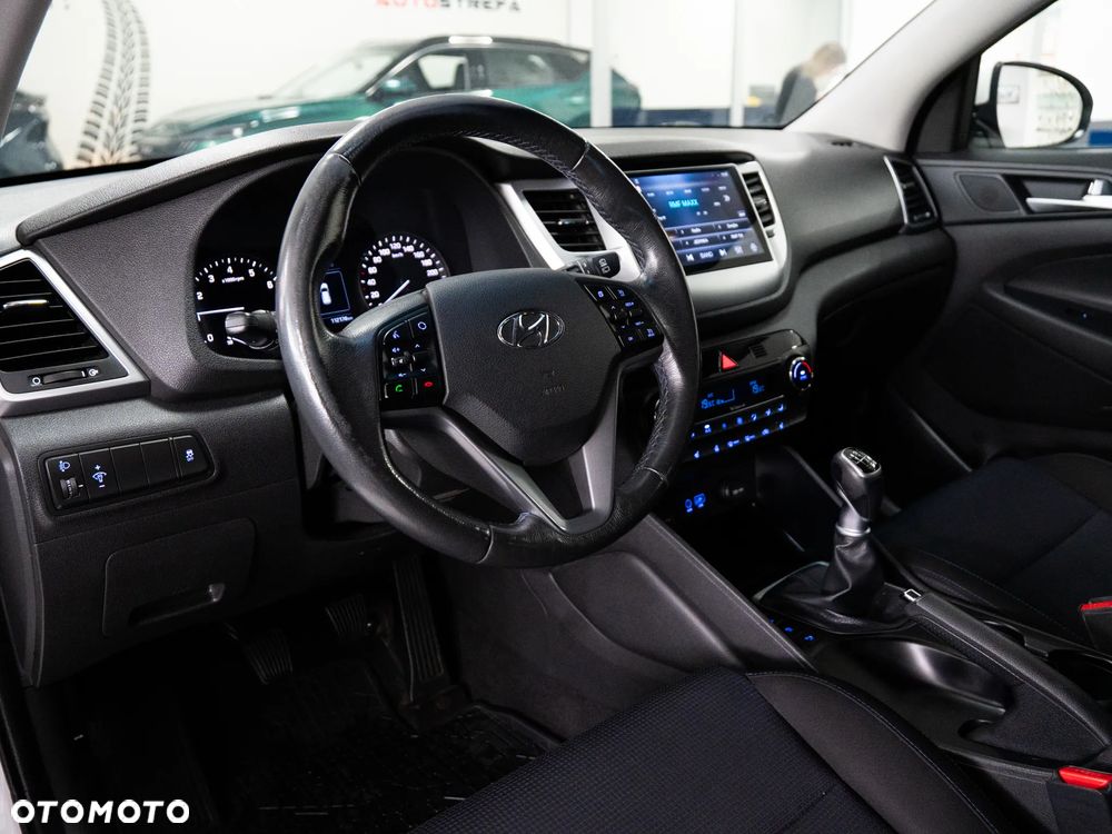Hyundai Tucson 1.6 GDI BlueDrive Comfort 2WD - 11