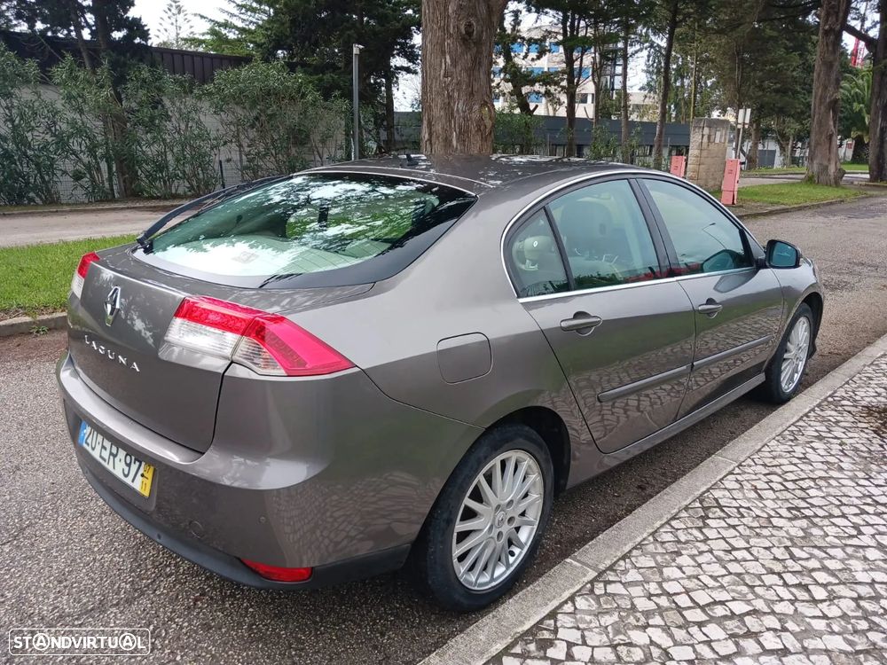 Renault Laguna 2.0 dCi Dynamique S - 5