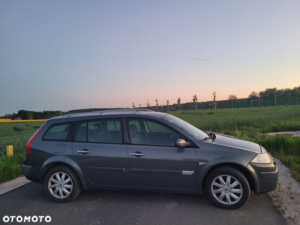 Renault Megane 1.6 16V Confort Authentique - 3