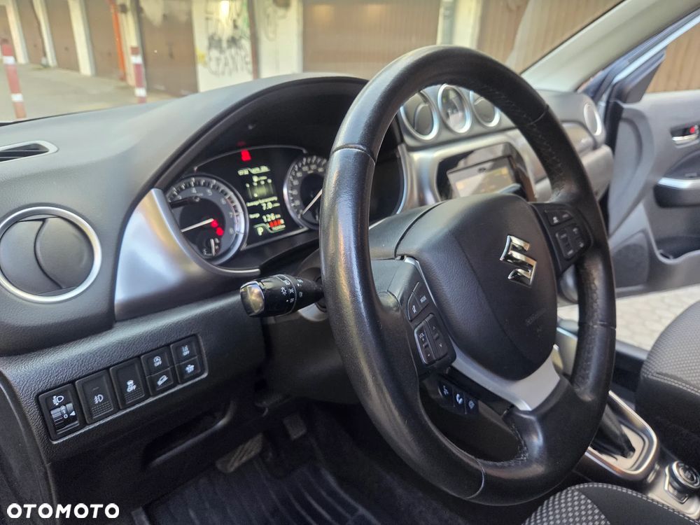 Suzuki Vitara 1.4 Boosterjet Premium 4WD - 16