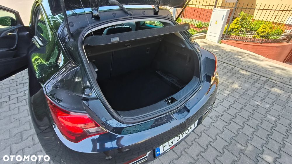 Opel Astra 1.4 Turbo Innovation - 11