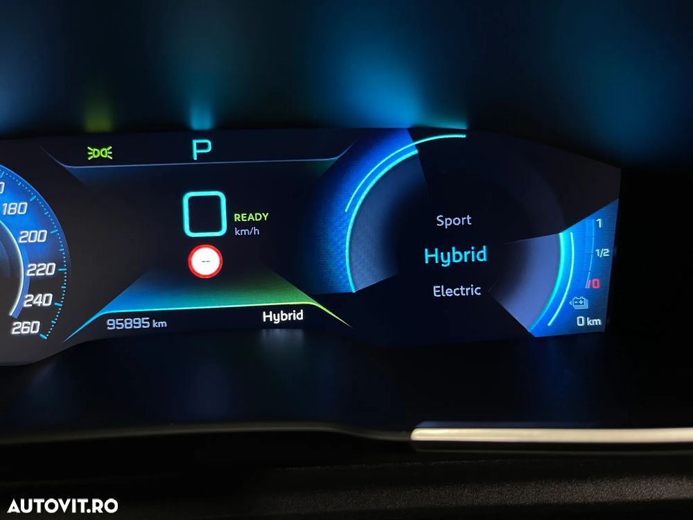 Peugeot 508 SW PHEV 225ch EAT8 Allure Pack - 31