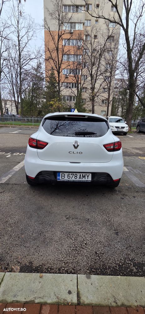 Renault Clio IV 1.2 16V Authentique - 8