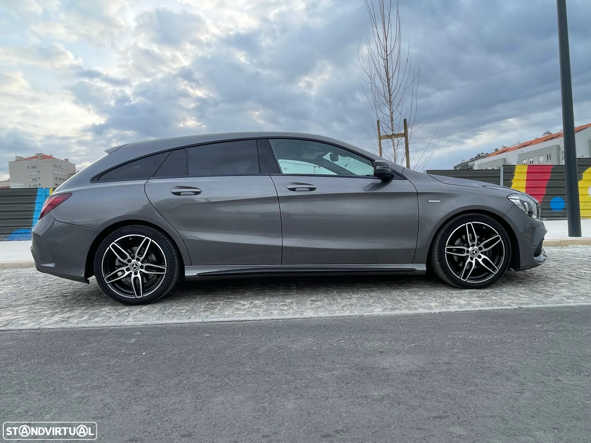 Mercedes-Benz CLA 200 Shooting Brake d 7G-DCT AMG Line - 39