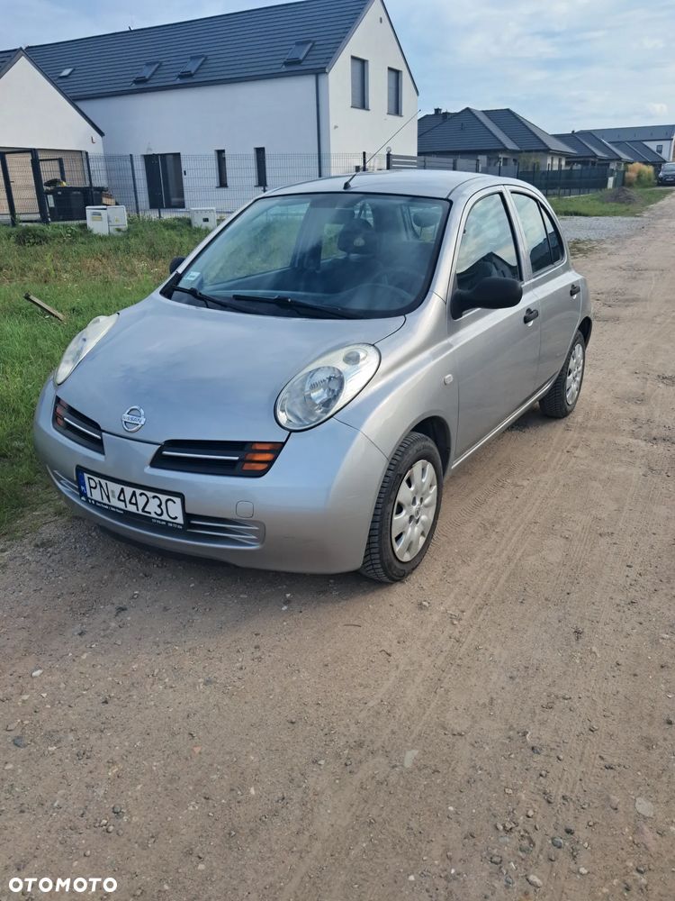 Nissan Micra - 1