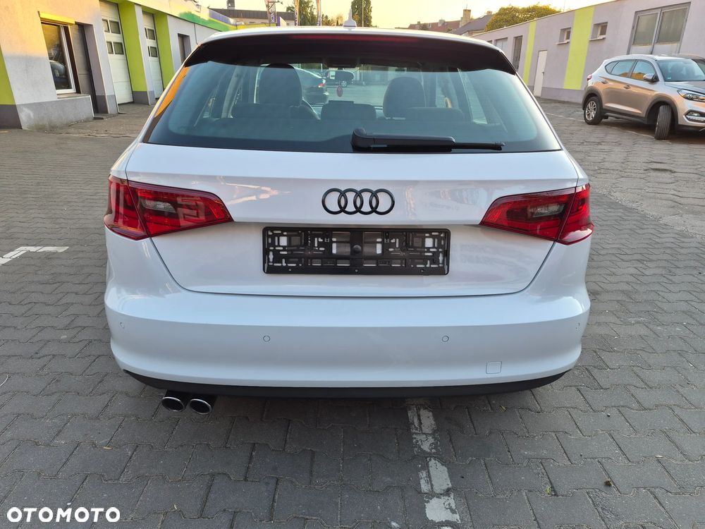 Audi A3 Sportback 1.4 TFSI S line Sportpaket - 6