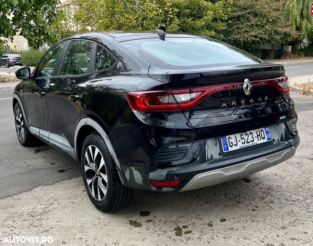Renault Arkana E-TECH Zen - 4