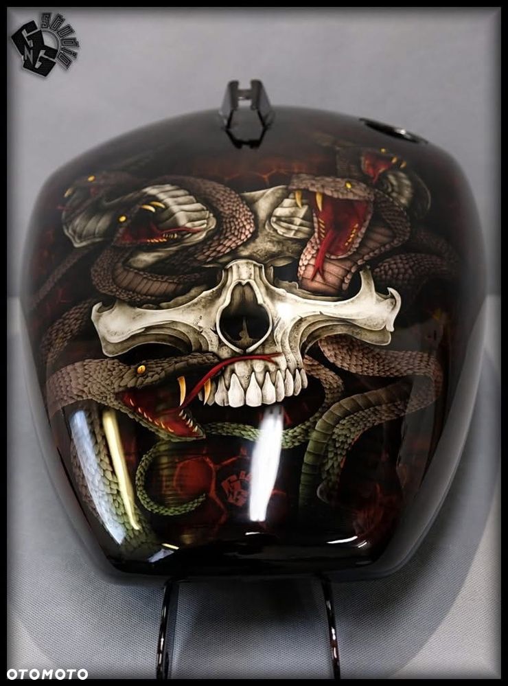 Harley-Davidson Softail Fat Bob - 28