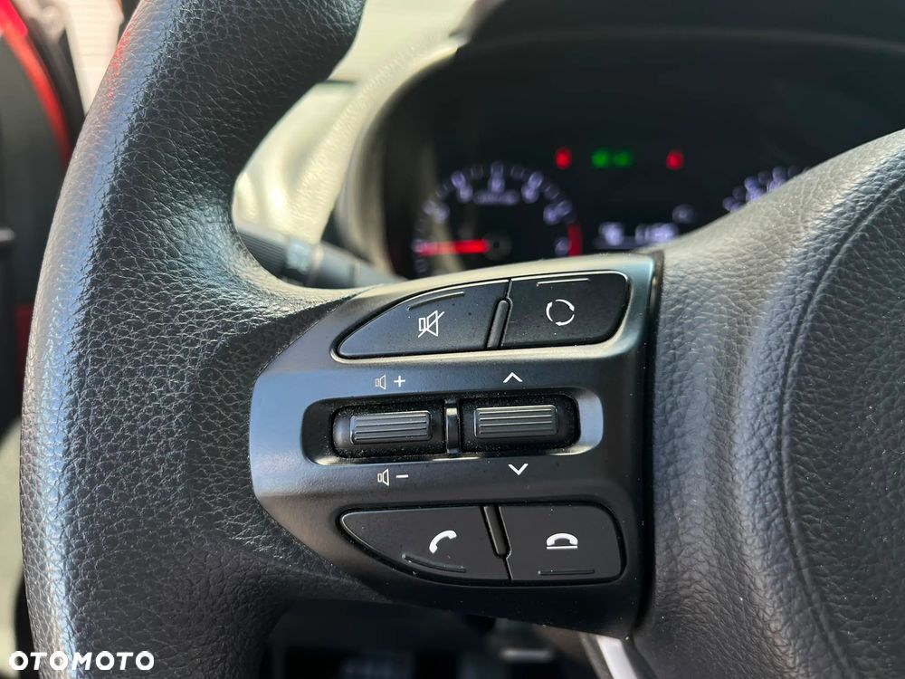 Kia Picanto 1.0 M - 11