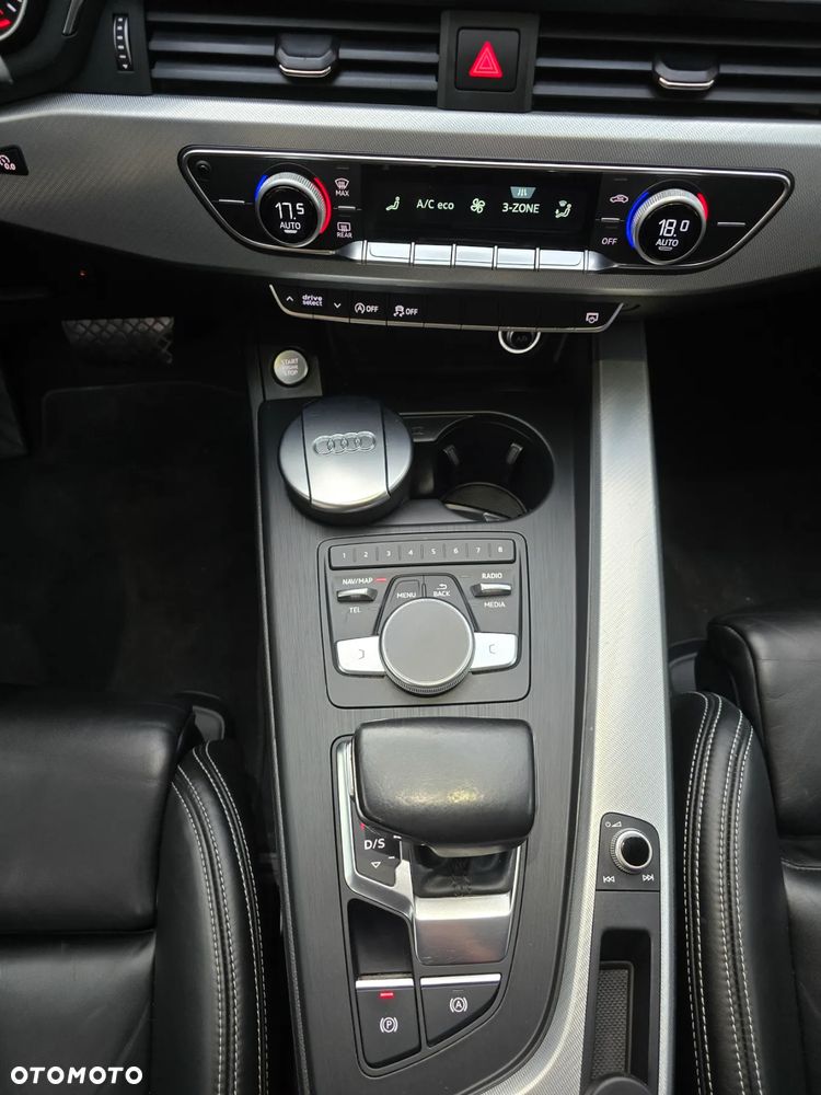 Audi A4 Limousine - 23