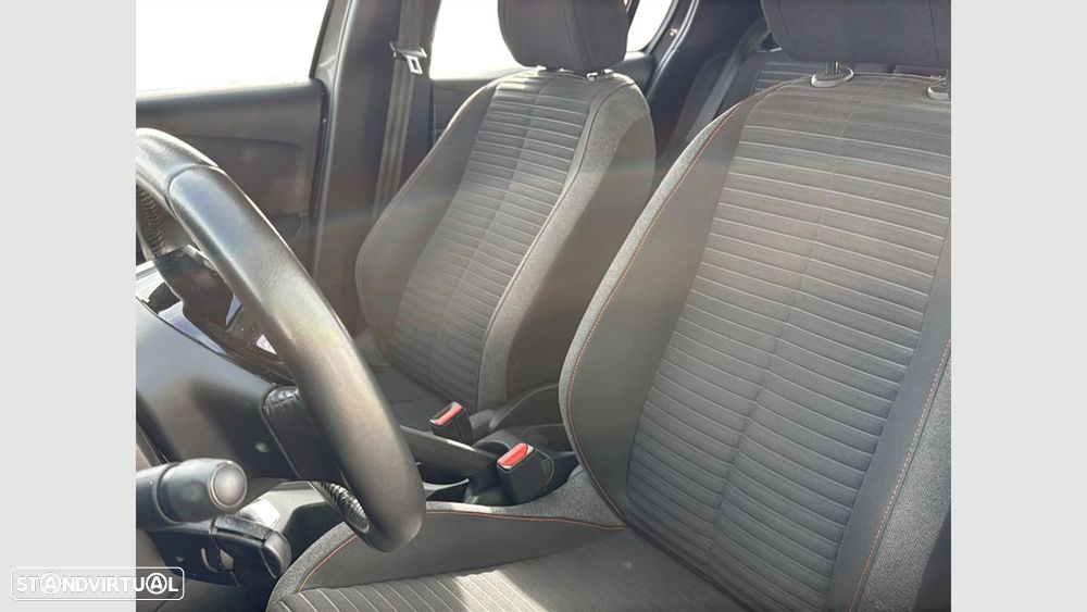 Peugeot 208 1.2 PureTech Active Pack - 12