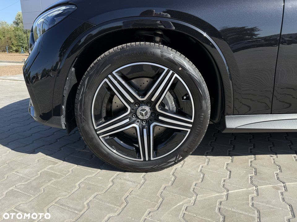 Mercedes-Benz GLC - 7