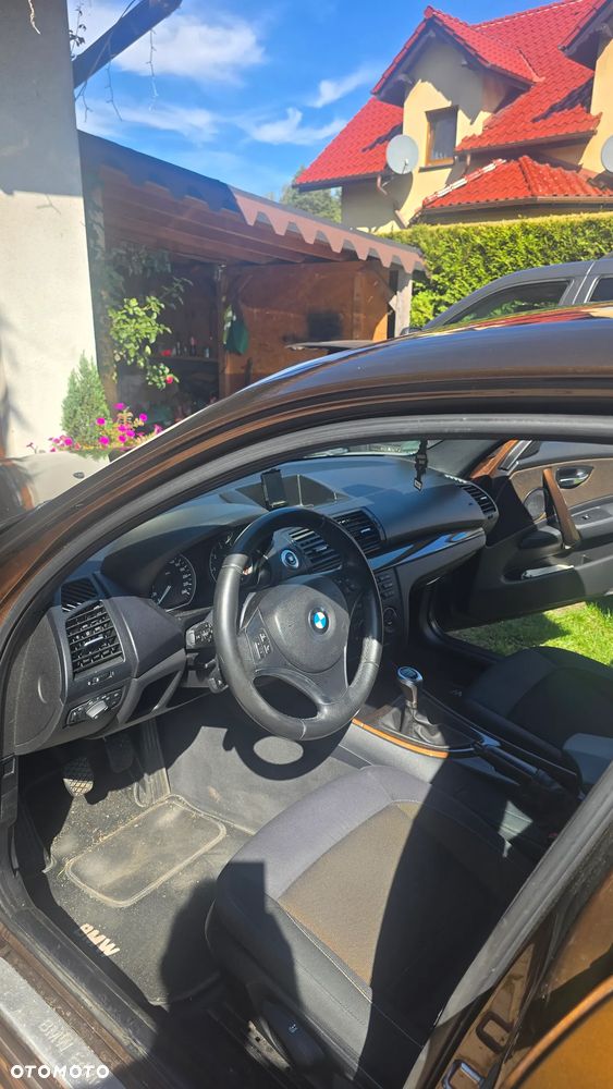 BMW Seria 1 116i - 14