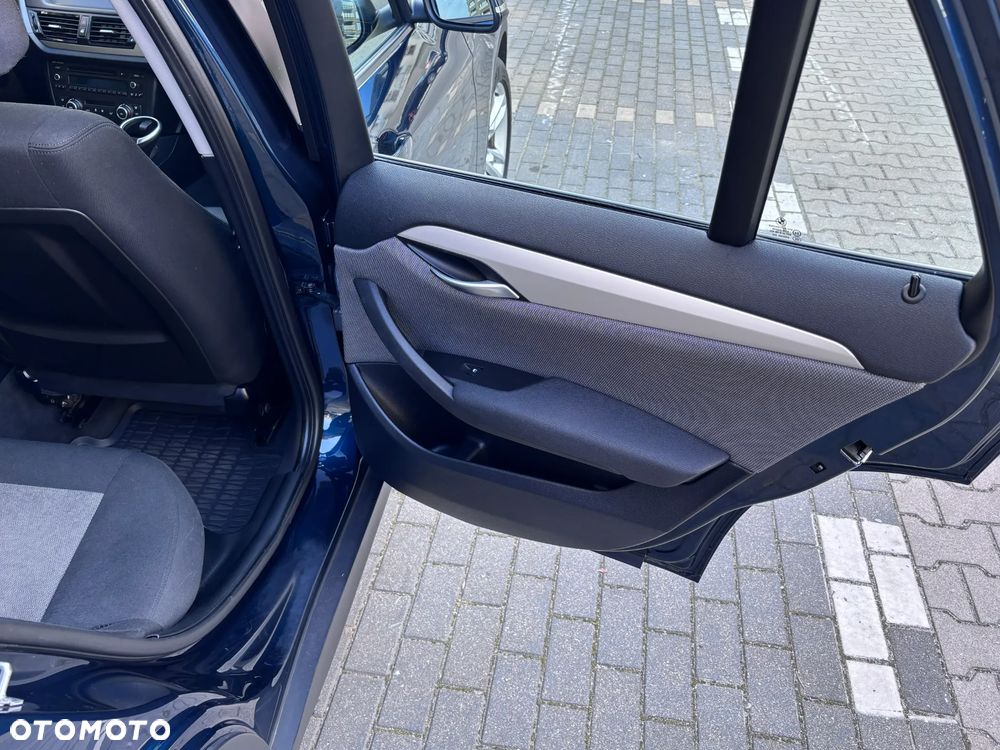 BMW X1 sDrive18d - 21