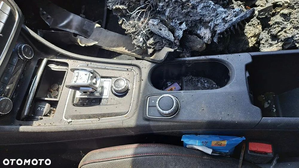 Mercedes-Benz CLA - 7