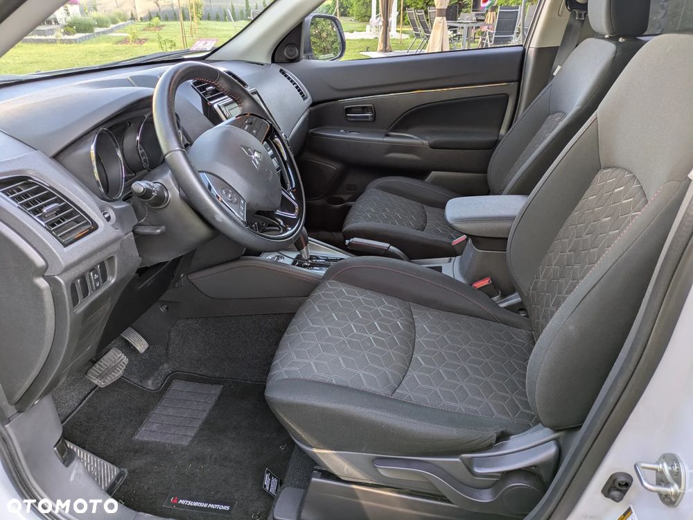 Mitsubishi ASX 2.0 4WD CVT Plus - 11