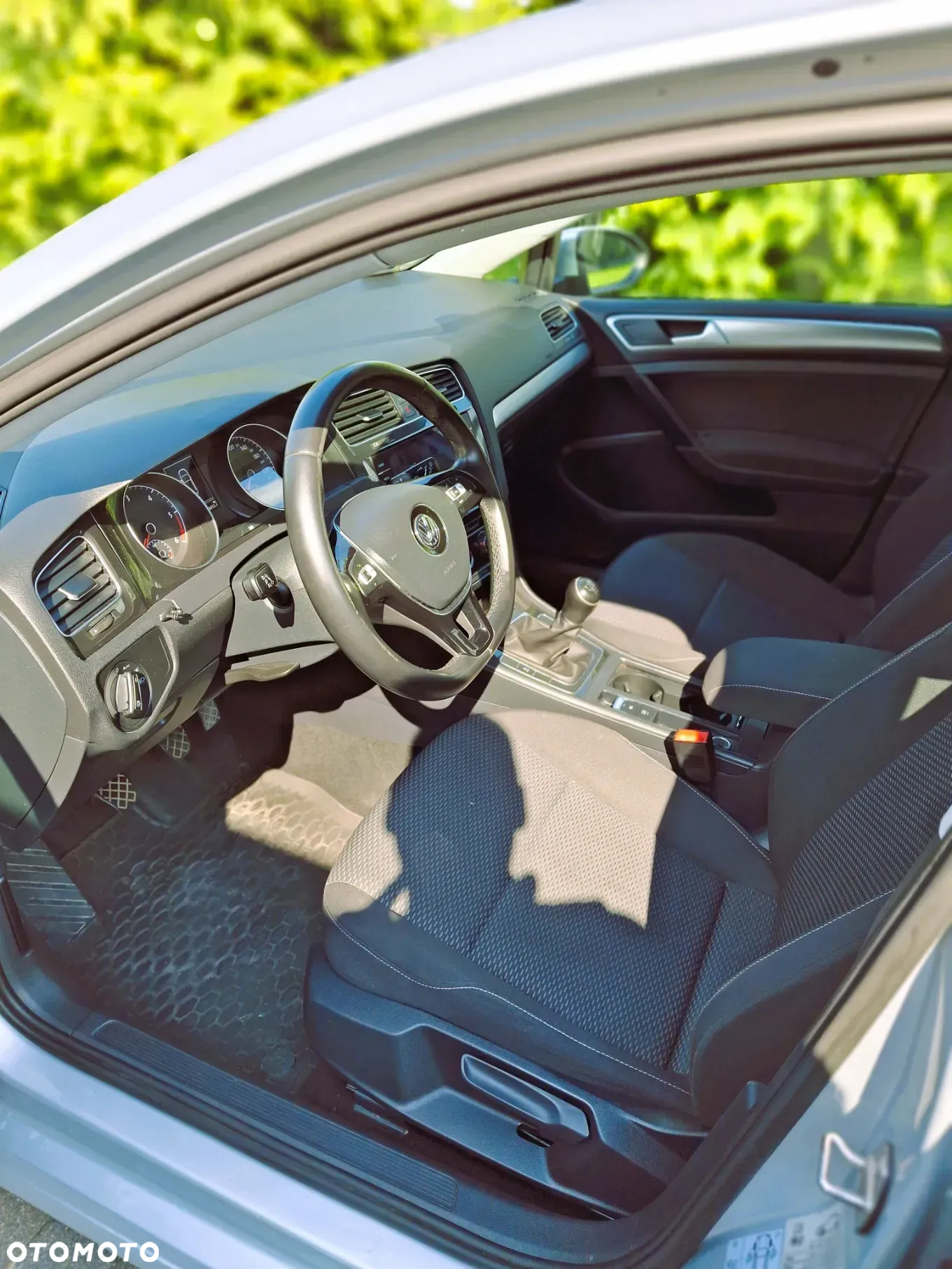 Volkswagen Golf VII 1.6 TDI BMT United - 11