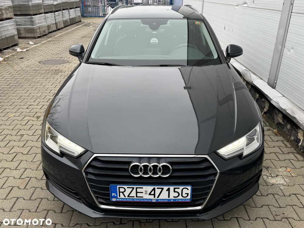 Audi A4 Avant 2.0 TDI S tronic - 12