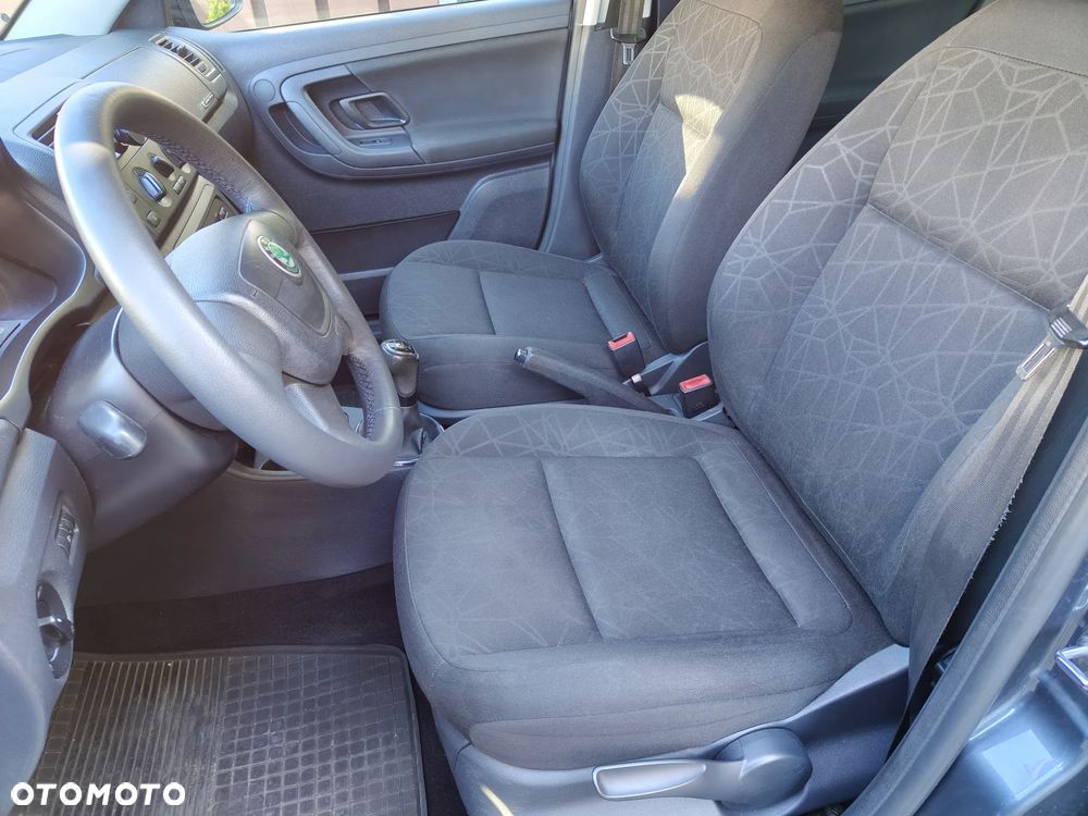 Skoda Fabia 1.2 HTP Active Green tec - 9