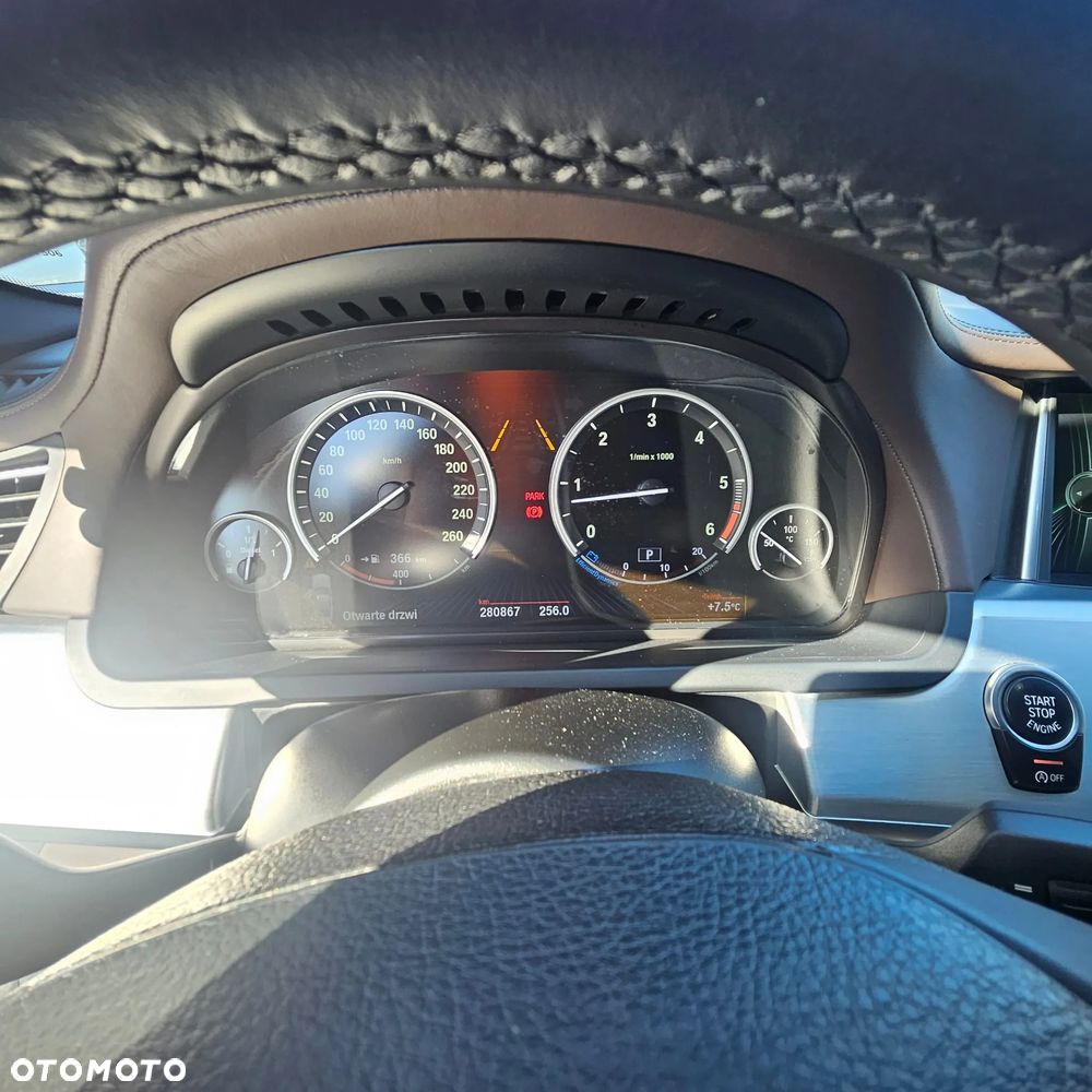 BMW Seria 7 750d xDrive - 11