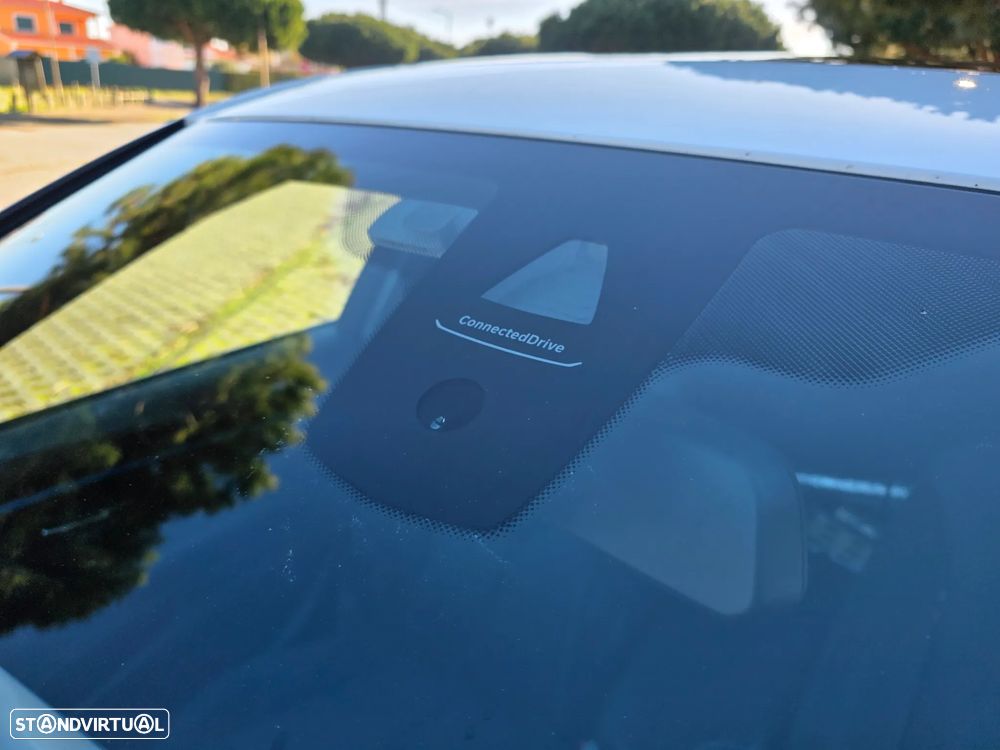 BMW 320 d Aut. M Sport - 13