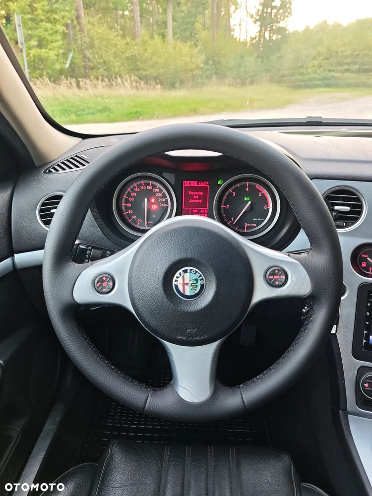 Alfa Romeo 159 - 8