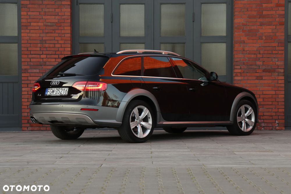 Audi A4 Allroad 2.0 TDI Quattro - 11