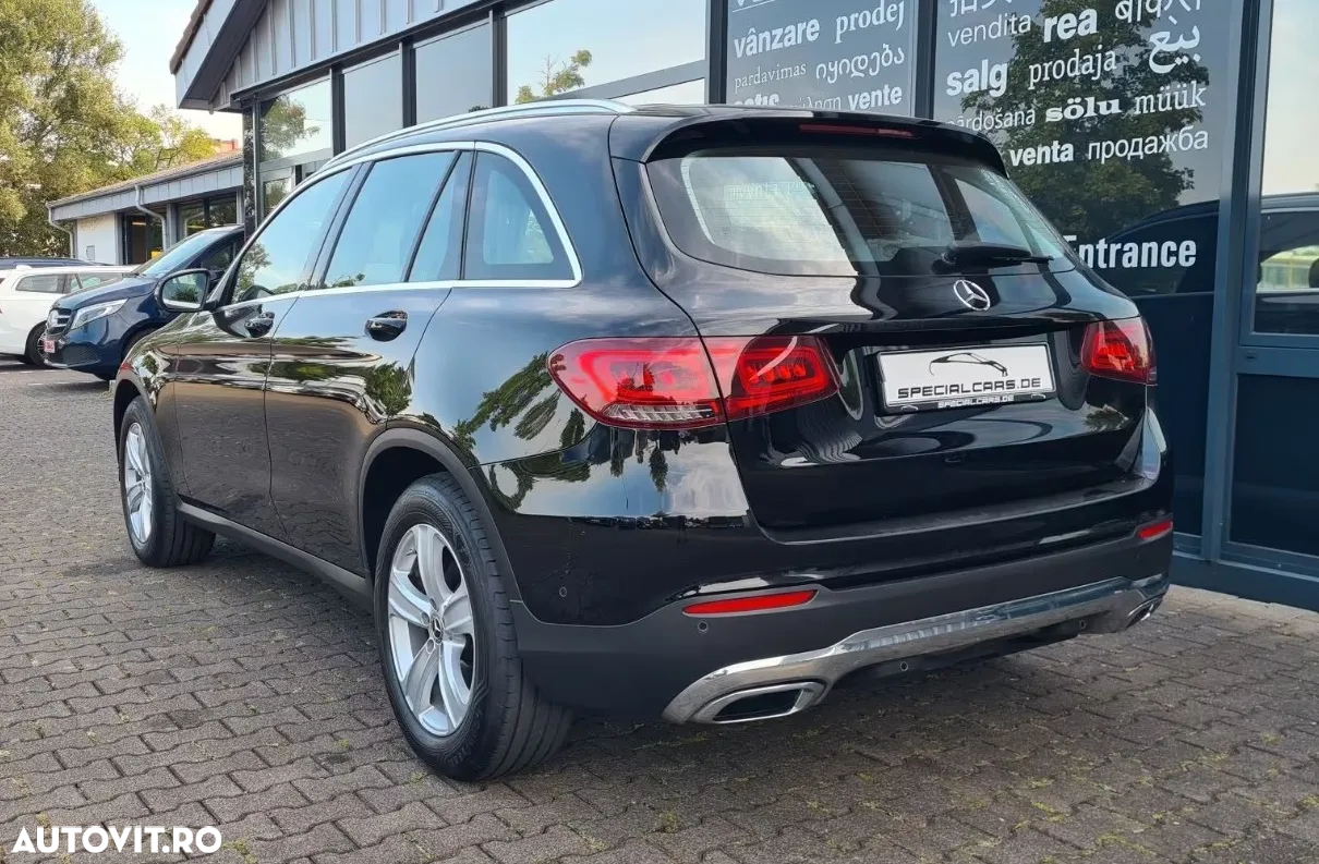 Mercedes-Benz GLC 220 d 4Matic 9G-TRONIC - 8