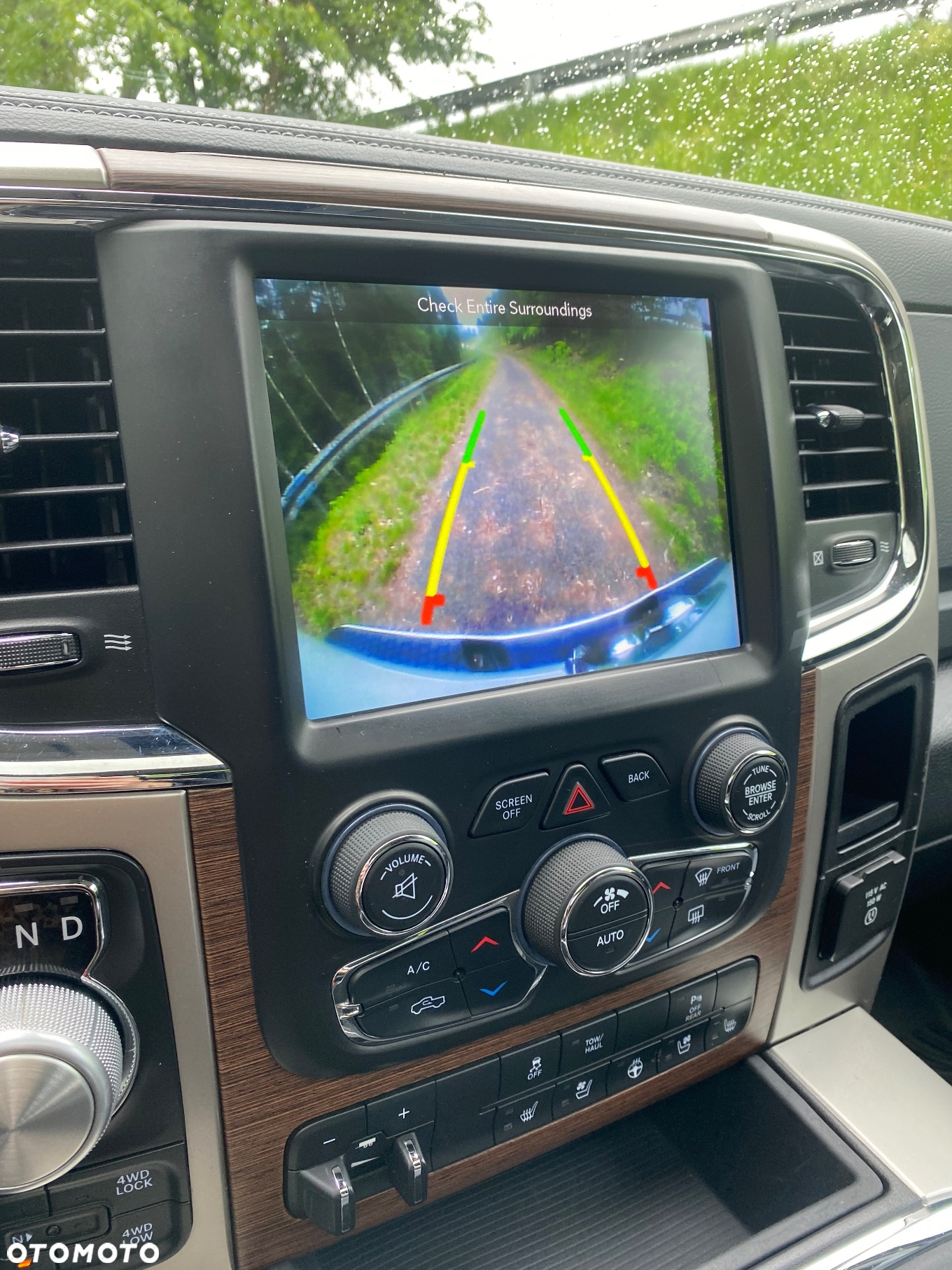 Dodge RAM 1500 5.7 4x4 - 14